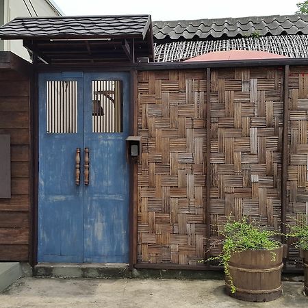 Baan Rare Guesthouse Удонтхані Екстер'єр фото