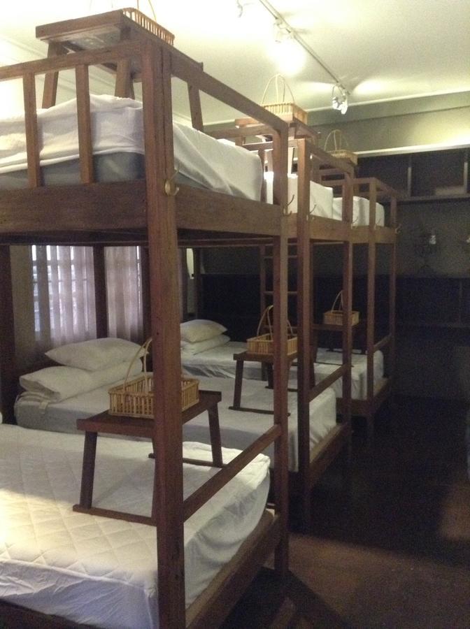 Baan Rare Guesthouse Удонтхані Екстер'єр фото